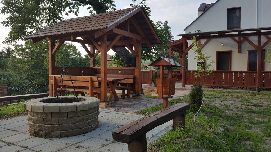 Gesztenyés Vendégház Garáb Extérieur photo